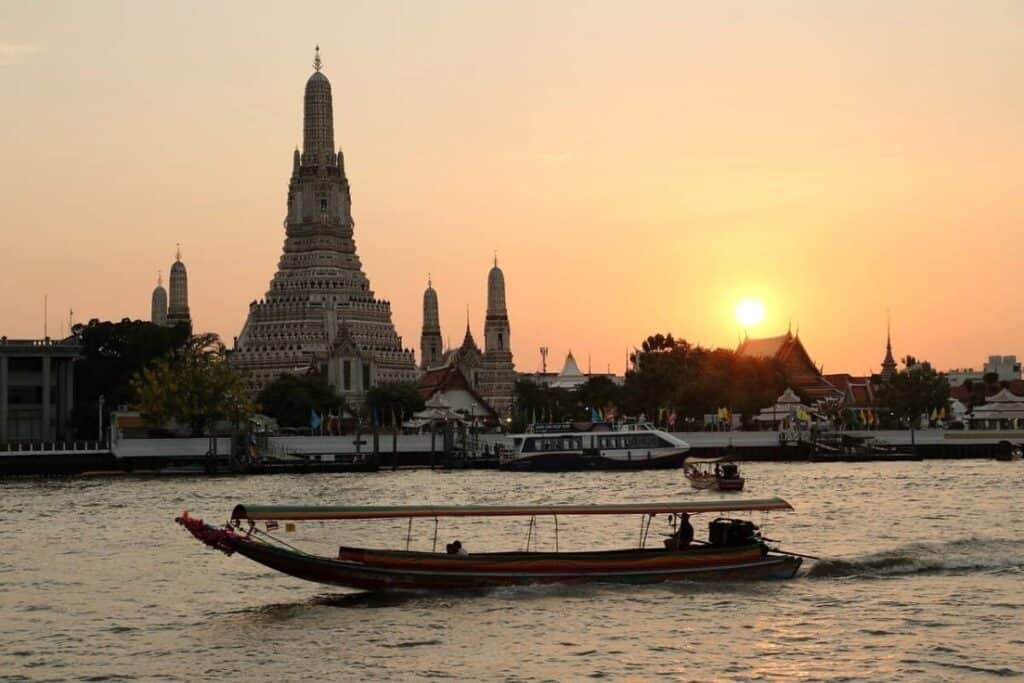 Bangkok Video Production Company Filma Chao Phraya River Bangkok Temple