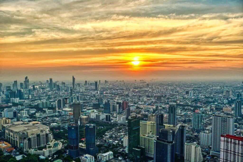 Bangkok Video Production Company Filma Cityscape Stretch